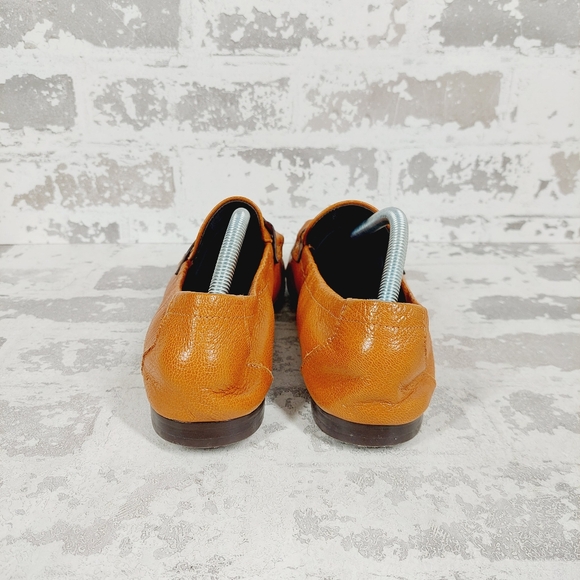 Tory Burch Classic Brown Leather Slip On Loafer B575 - Picture 4 of 10